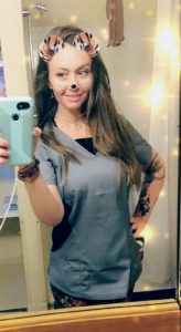 Read more about the article Black part very strechy. Great fit.