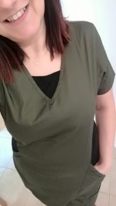 Read more about the article Arrivata prima della data prevista, tessuto leggero ma comodissimo, ho preso una taglia più piccola seguendo i consigli di altri acquirenti ed ho fatto benissimo, non devi nemmeno accorciare i pantaloni.. Super wow