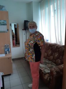 Read more about the article Great material, stretchy and roomy. The pockets are large and deep. Love the colour of the print . Great scrub top !!